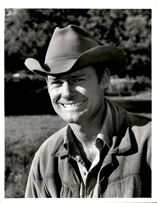 GA197 Original Photo HANDSOME COWBOY ACTOR SMILING RUGGED GOOD