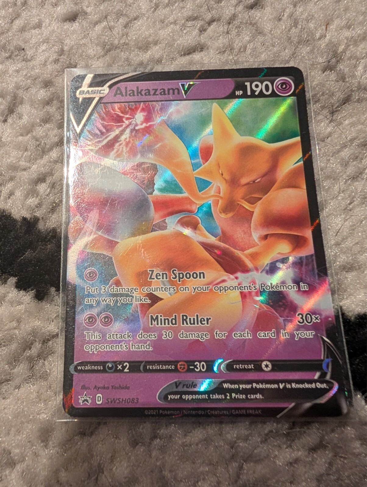 Alakazam V SWSH083 - NM Black Star Promo Rare Pokemon Card