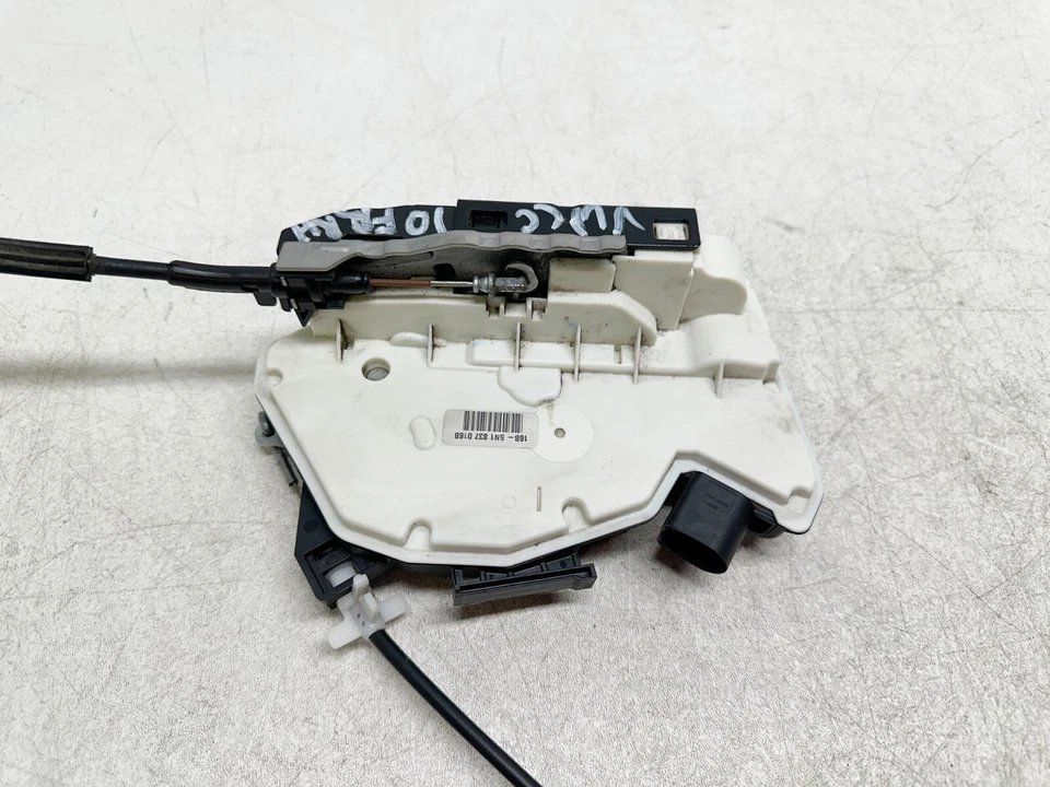 H409157 2009-2012 Volkswagen CC CERRADURA PUERTA DELANTERA PESTILLO ACTUADOR lado pasajero Foto 3 de 4