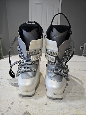 salomon breeze irony ski boots S/Pro Alpha 130 2026 28.5 Crafted from durable polyurethane Salomon S/Pro Supra BOA 120
