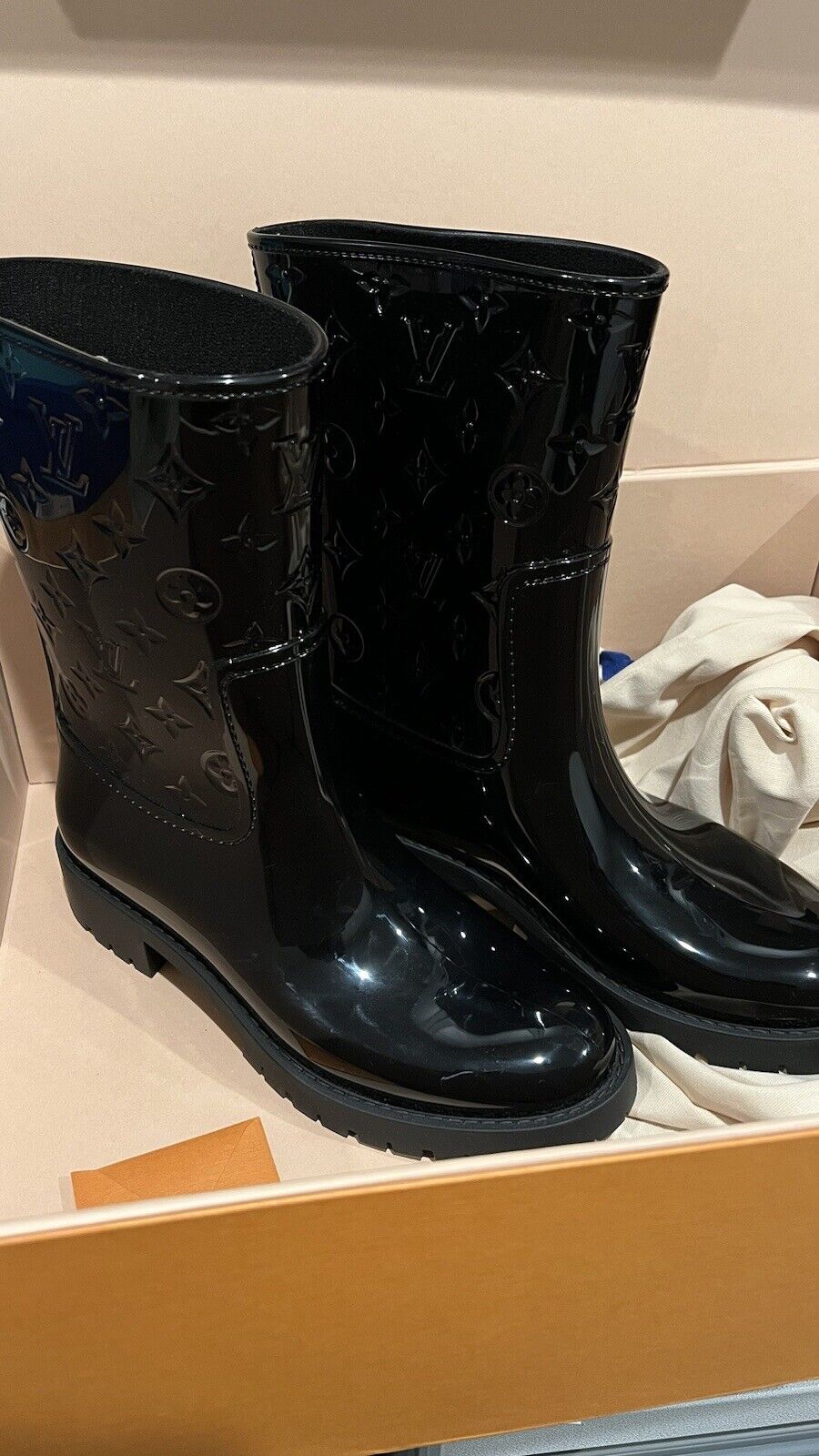 Authentic Louis Vuitton Drops Flat Half Boot