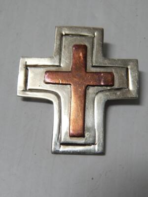 VINTAGE MEXICAN SILVER + COPPER PUEBLO DSGN CROSS INSIDE A CROSS PIN / PENDANT