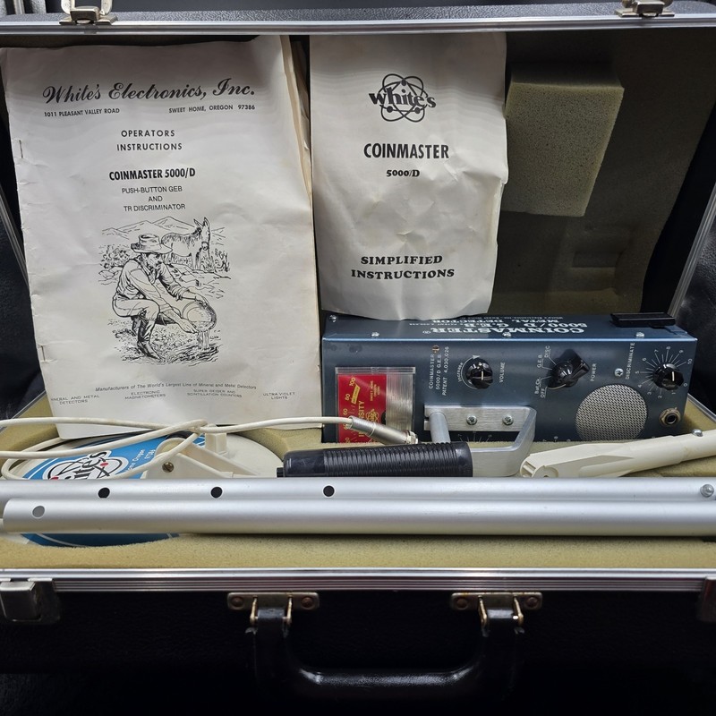 VTG Whites Coinmaster 6000 / DI Profssional Series Metal Detector Box & 801-3178