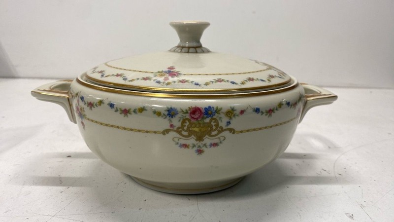 Zeh Scherzer Bavaria China Vegetable Bowl Floral Pattern Tableware With Lid