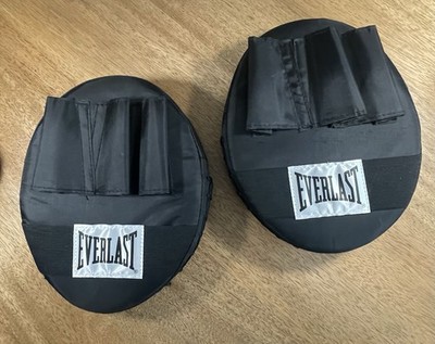 Everlast Punch Mitts Strike Pads Boxing Workout New