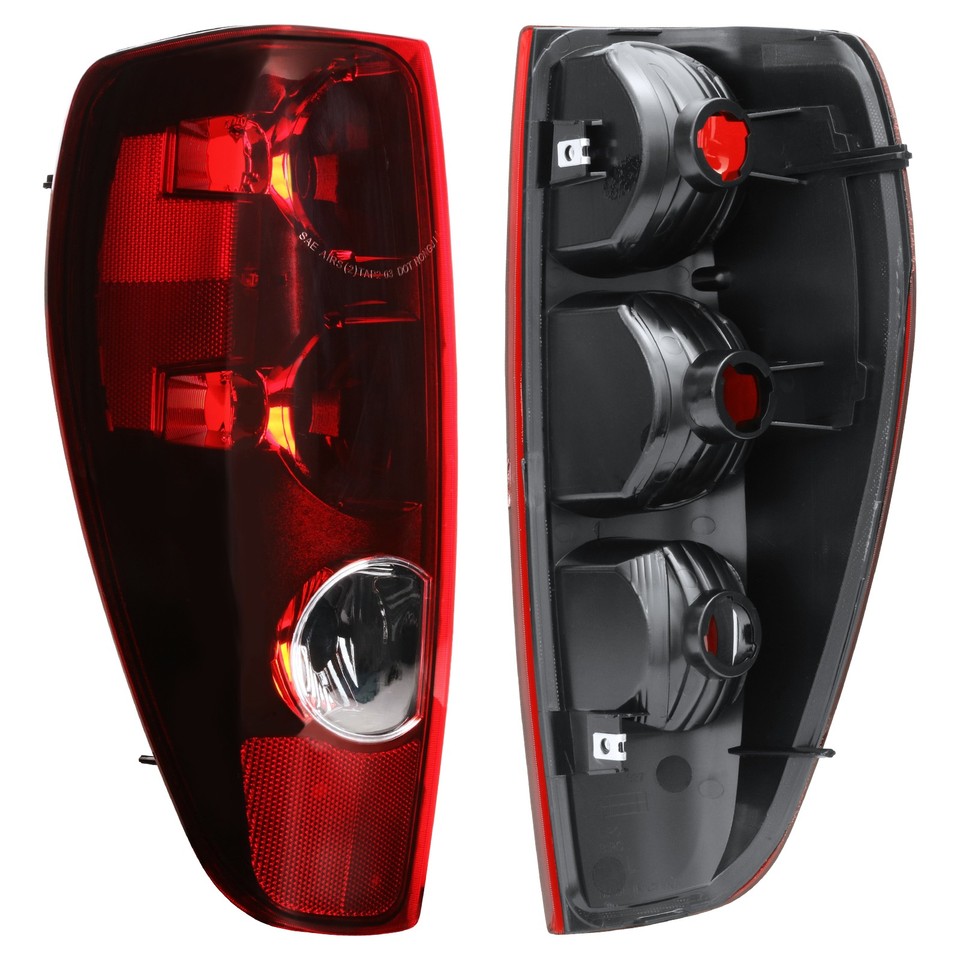 Tail Light Assembly In Pair Compatible With Chevrolet Colorado 2004