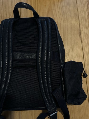 Piquadro Navy Italian Cow Grained Leather Backpack - Picture 6 of 9