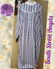 LANZ OF SALZBURG PURPLE TYROLEAN HIGH NECK LONG FLANNEL NIGHTGOWN MEDIUM