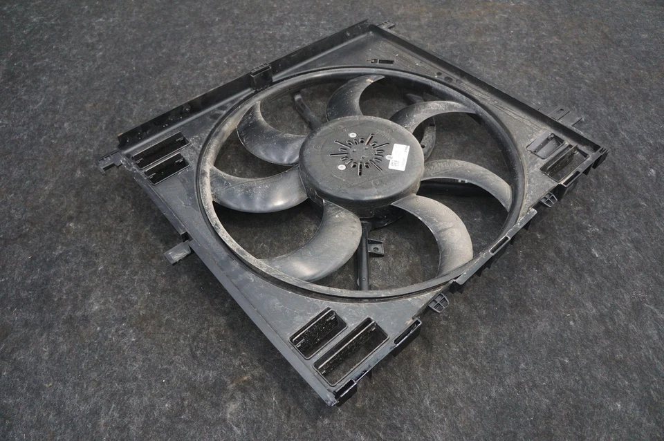 Engine Radiator Cooling Fan Motor 50563152 Alfa Romeo Stelvio Sprint 949 2017-24 - Image 3 of 4