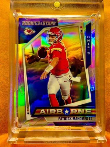 Patrick Mahomes RARE CHECKER REFRACTOR INVESTMENT CARD SSP