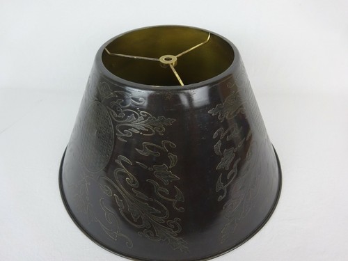 Vintage Large Brass Lamp Shade ~Tole / Bouillotte Lamp Style~ Deco Style Etched - Picture 6 of 12