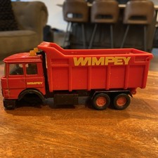 Matchbox Superkings K139 Iveco Tipper Wimpy Construction. MISSING FRONT WHEELS