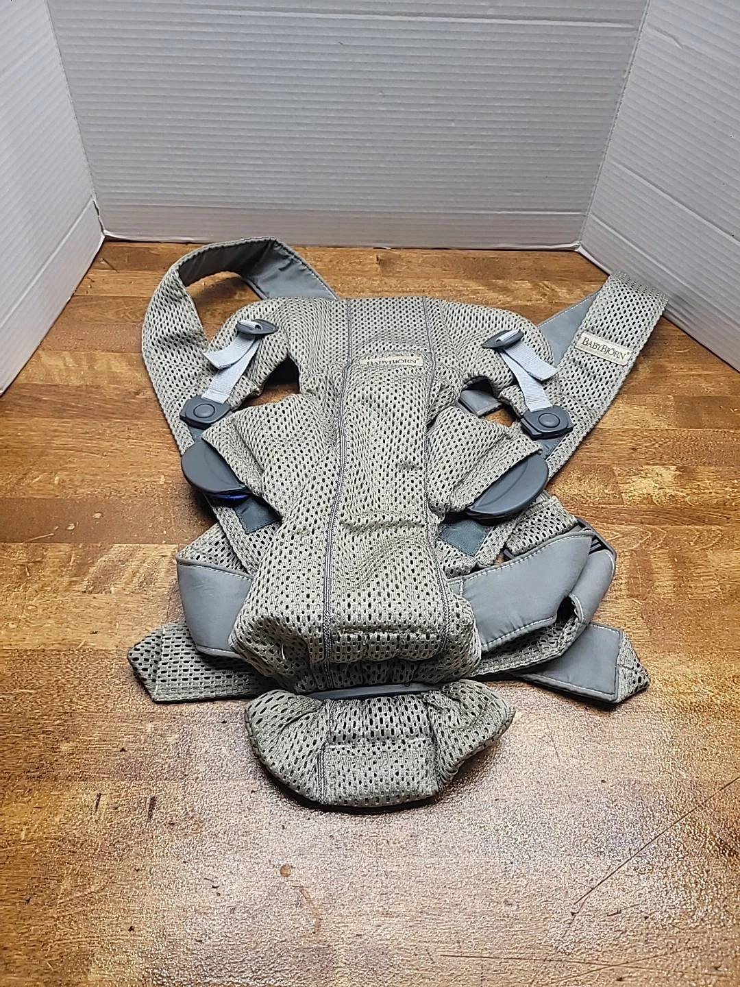 BabyBjörn Baby Carrier Newborn Carrier (7-25lbs)