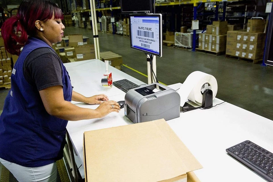 Brother TD-4520TN Desktop Thermal Transfer Printer - Monochrome - Label Print - Image 4 of 4