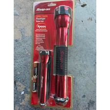 Snap-on Red Xenon Flashlight Set 3 D-cell 2 Aa Heavy Duty Work Light 92177 2pk Snap-on Red Xenon Flashlight Set 3 D-cell 2 Aa Heavy Duty Work Light 92177 2pk