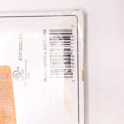 Hampton Bay Toggle Wall Plate Steel White 3-Gang 935TTTWHB