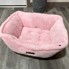 Pink Plush Nesting Cat Bed Rectangular Shape Machine Washable Soft Plush Pet Bed