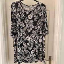 Plus Size 20 Dress Trapeze Swing Black Floral Jersey Short
