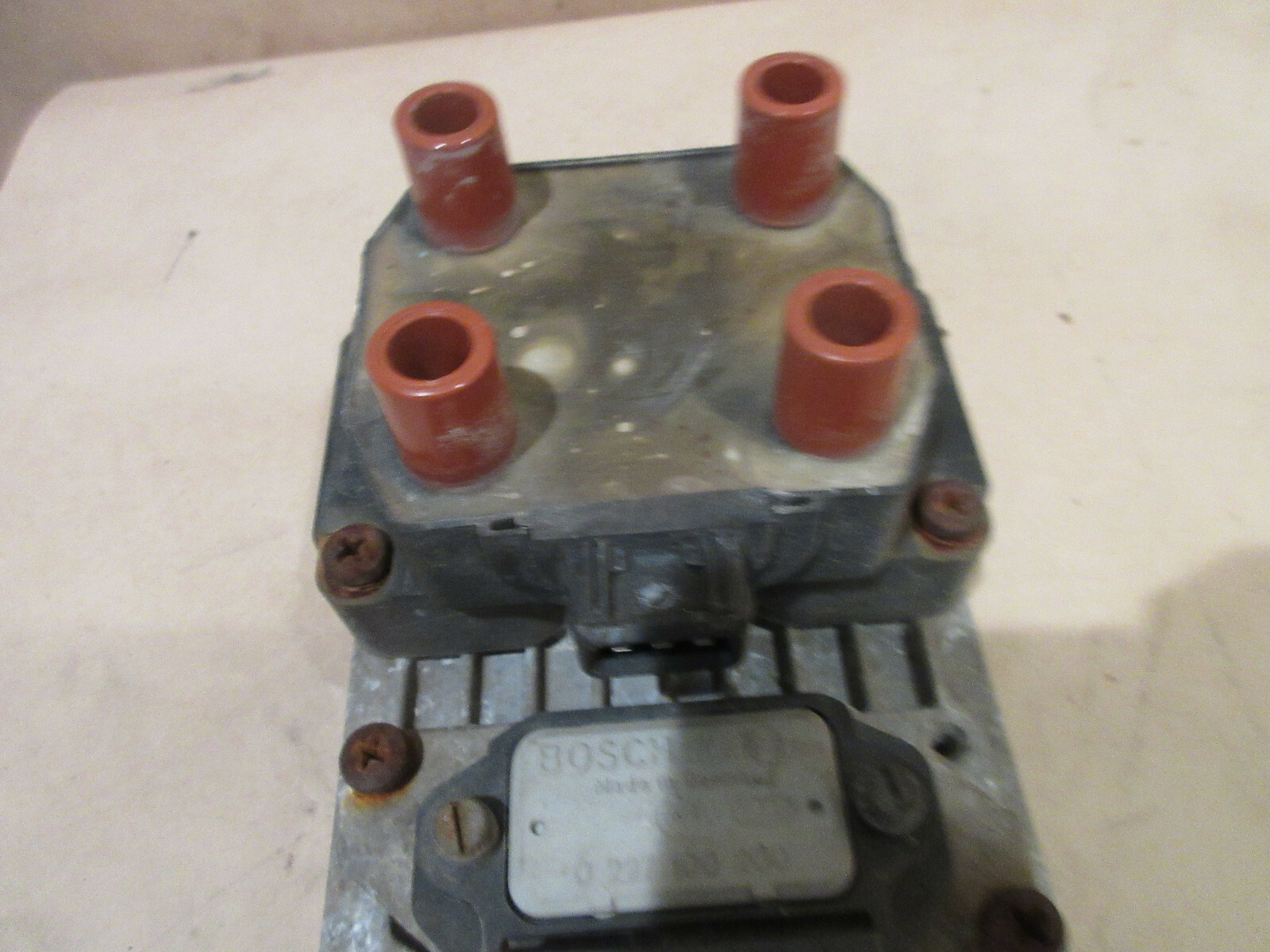 Ferrari 348,Mondial t -  Ignition Coil / Power Module And Plate 139434