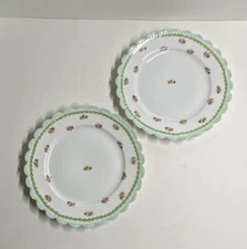 Set Of 2 Vtg Mini Pink Floral Roses Mint Green & Green Leaves Scalloped Edge 8.0