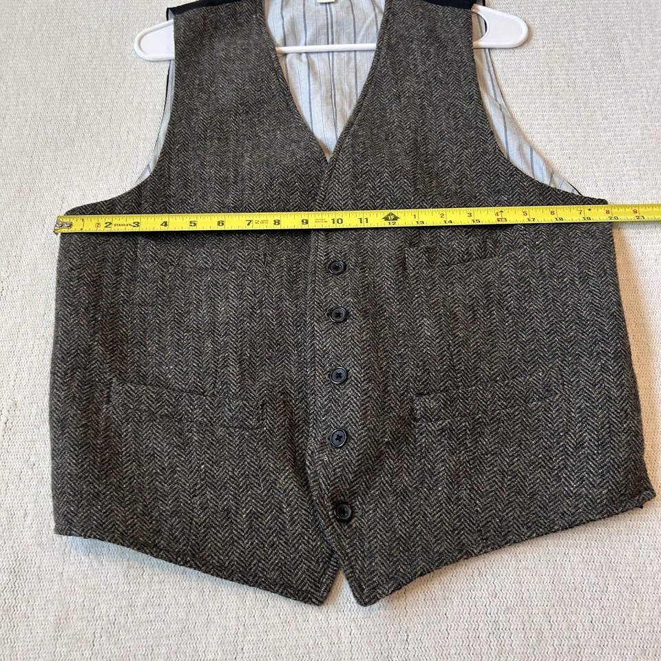 J Crew Wool Vest Mens M Brown Herringbone Dark Academia Classic Preppy