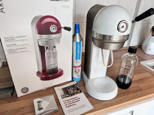 Kitchen Aid Sodastream Wassersprudler Artisan ⭐️Weiß⭐️ Komplett Sorglos Paket - Bild 9 von 12