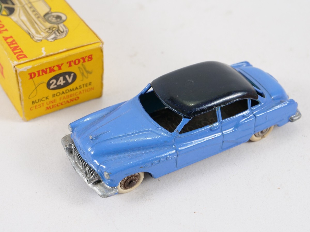 DINKY TOYS 24V BUICK ROADMASTER JANTES GRISES VNMINT