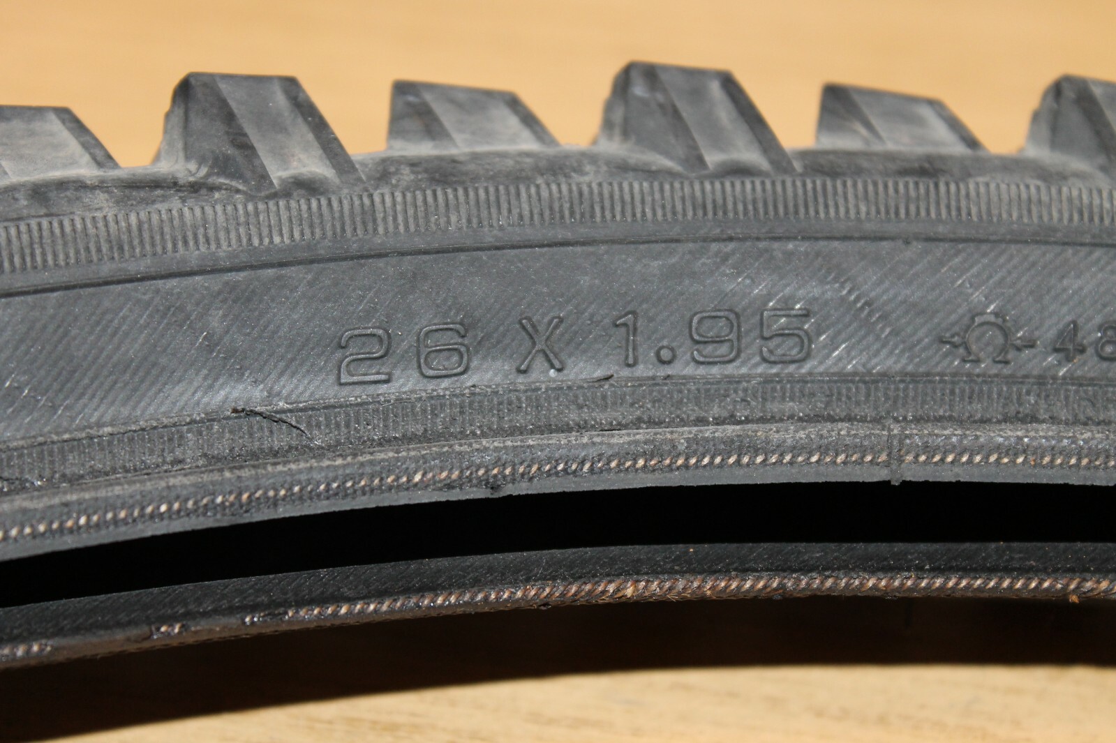 tioga mountain bike tyres