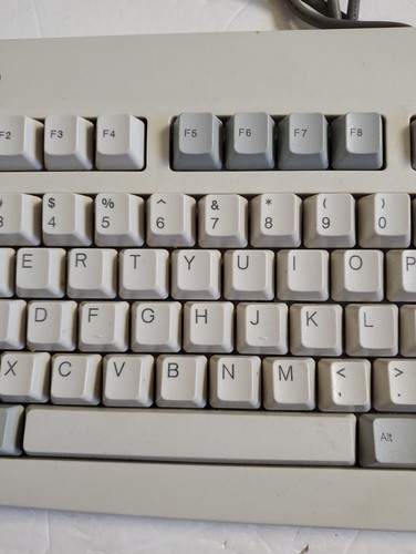 Gateway 2000 QWERTY Keyboard 2196003 00 111 Gaming Vintage Nice Condition - Picture 3 of 8