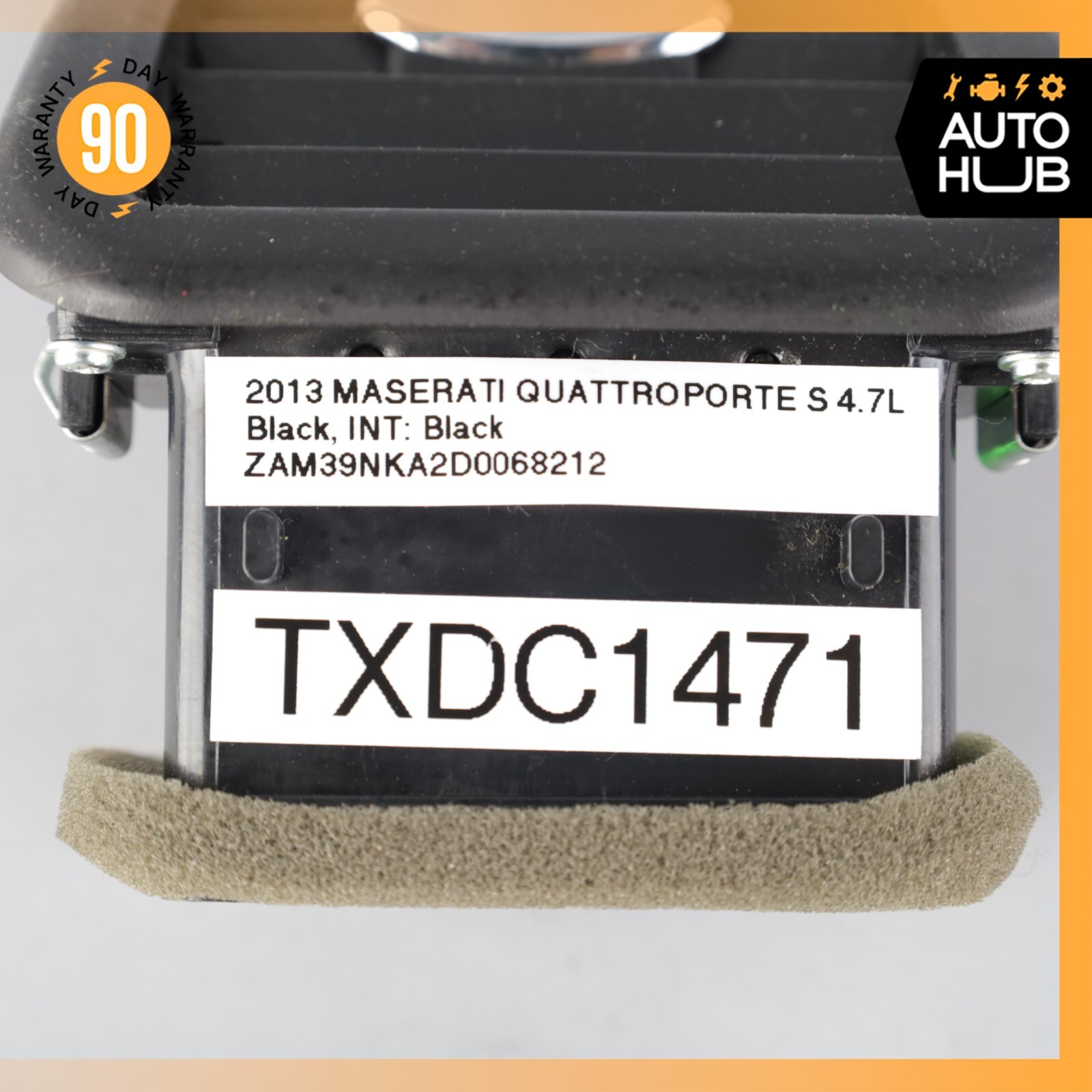 03-13 Maserati Quattroporte M139 Front Right or Left Console AC A/C Air Vent OEM