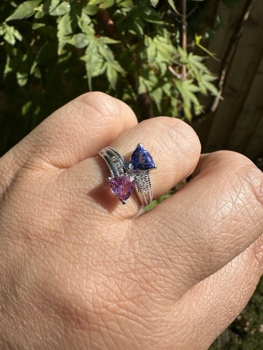 Pink Sapphire And Tanzanite 18k White Gold Crossover Ring With Diamond Shoulders - Picture 6 of 7