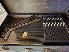 Vintage Oscar Schmidt Autoharp Model 73 With 12 Cords With Original Case