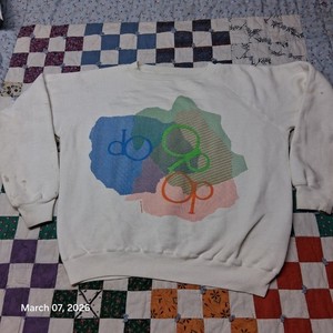 Pull Vintage Ocean Pacific (OP) - Rayures Arc-en-ciel, Taille M, Parfait état
