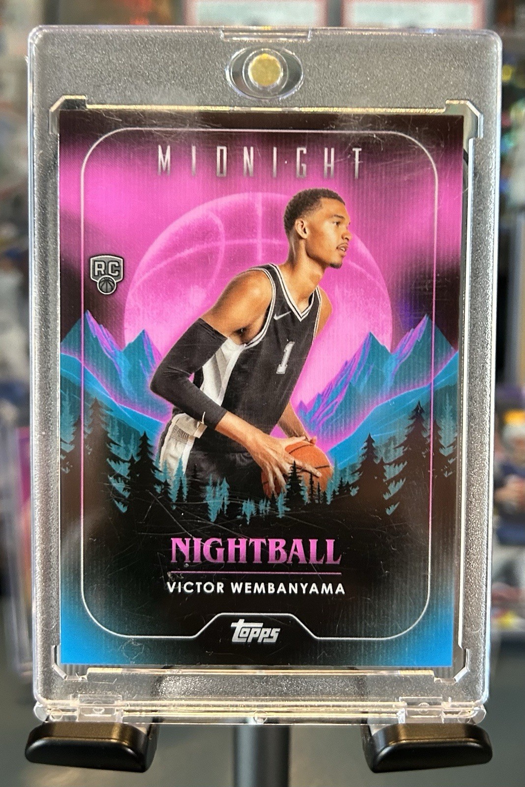 2023-24 Topps Midnight Victor Wembanyama Nightball #NB-21 (RC)