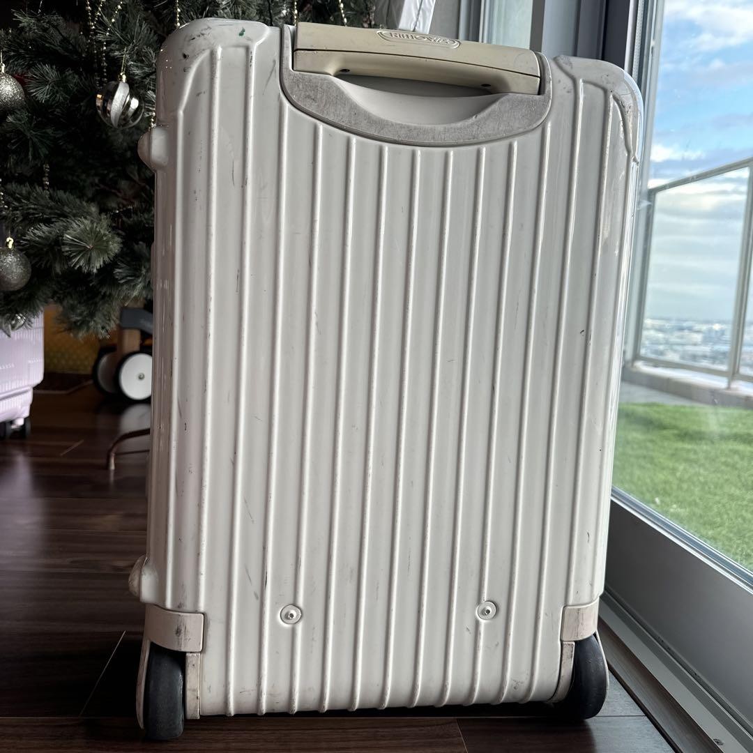 Rimowa Salsa Ecru97L ユナイテッドアローズ ユナイテッドアローズ別注「リモワ サルサ ECRU」生成り色の