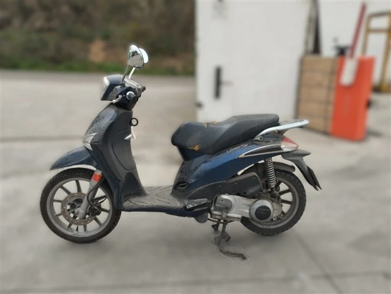 ITMD10777 FARO DELANTERO PIAGGIO LIBERTY 125 2010 86024 - Imagen 3 de 4