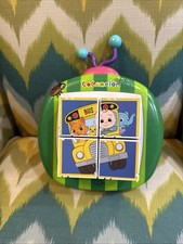 CoComelon Musical Clever Blocks Learning Toy - Plays When Picture Assembled