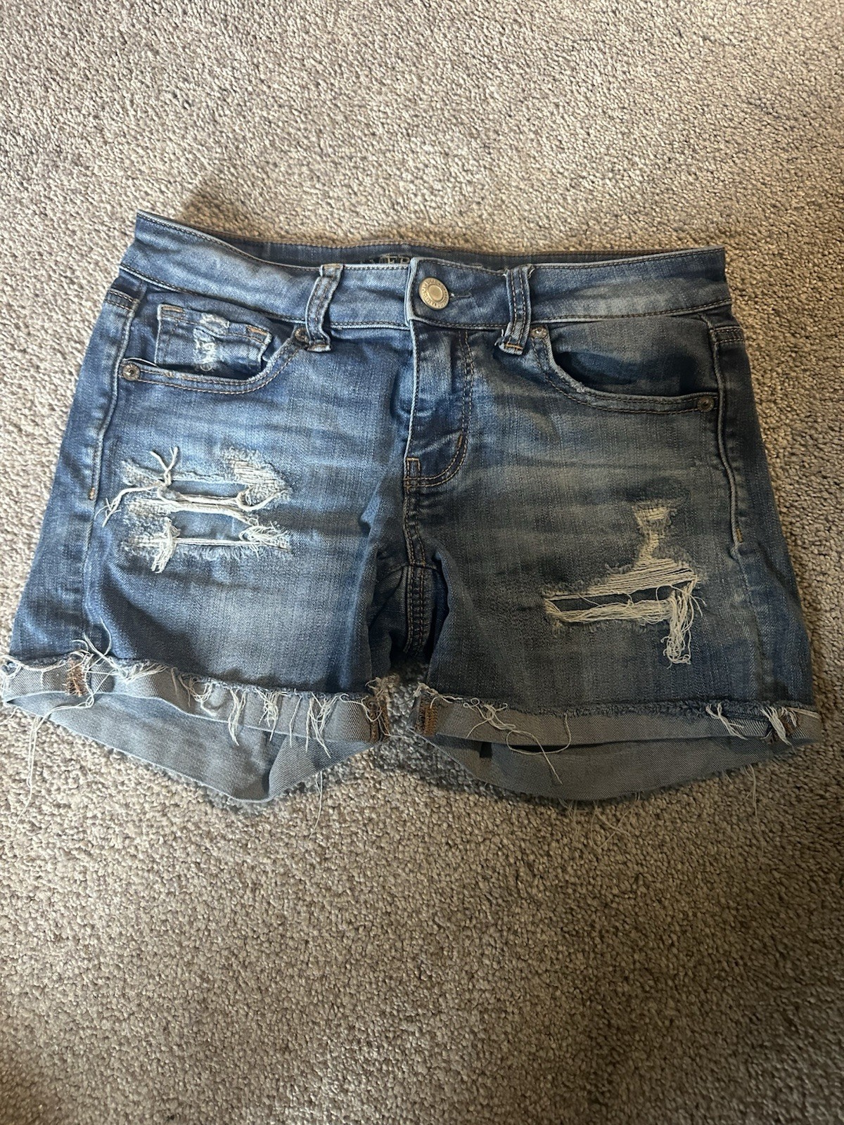 American Eagle Outfitters Midi Distressed Denim Shorts Blue Size 4