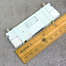 Numatics - R20BBD00M011B61 Solenoid Valve Manifold 150 psig 24V DC 1.2 W