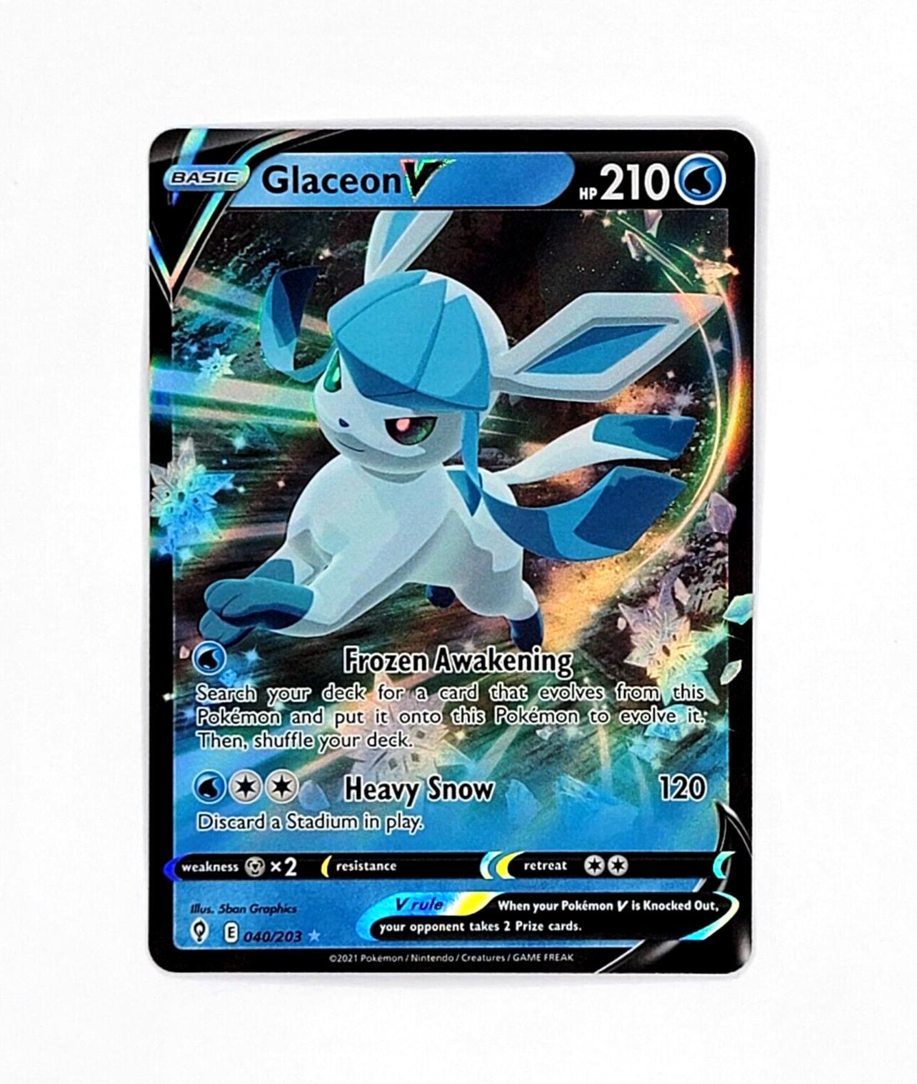 Glaceon V 040/203 Holo Rare Evolving Skies Sword & Shield Pokemon Card NM