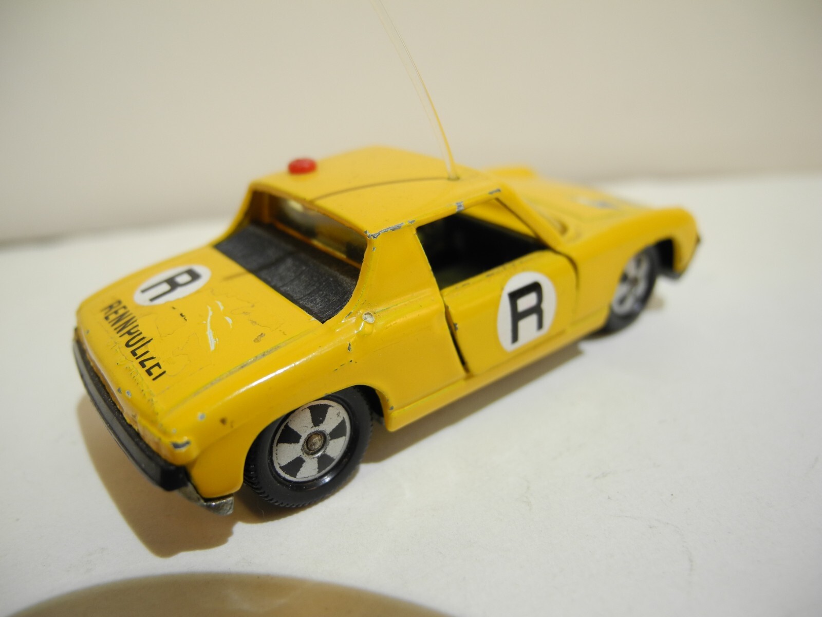 Picture 5 of 9