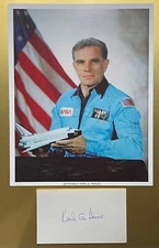 KARL HENIZE STS-51F HAND SIGNED AUTOGRAPHED INDEX CARD & NASA COLOR LITHO SCCS