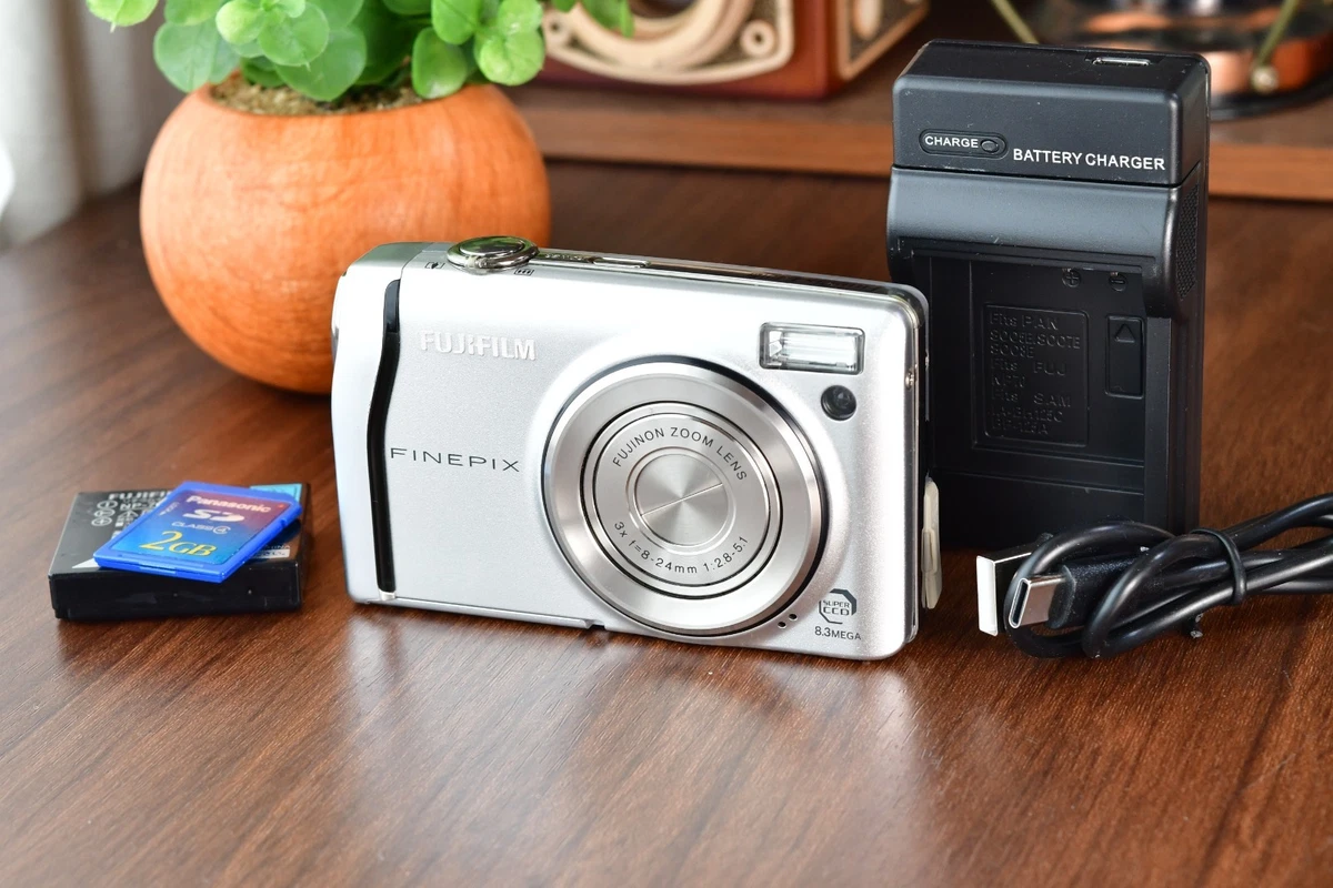 25+ Fujifilm FinePix F Series Digital Camera for sale | Updated