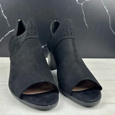 Xappeal Ashe Women’s Peep Toe Block Heel Ankle Bootie Black sz 10
