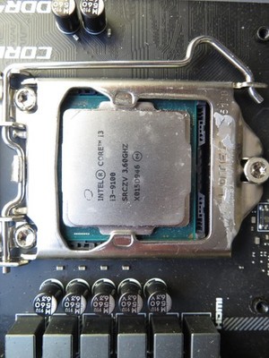 MSI MAG Z390 TOMAHAWK LGA 1151 Intel Z390 ATX Intel Motherboard +