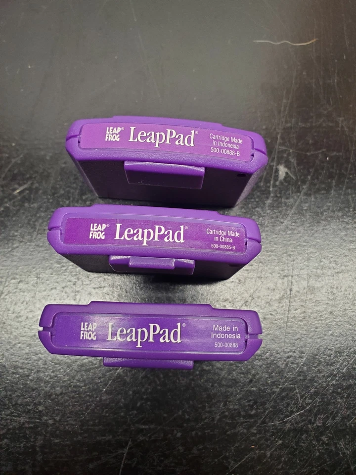 3 LeapPad Reading Cartridges - Sponge Bob - Finding Nemo - Disney Princesses - Image 3 of 4