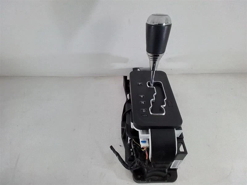 Selector de palanca de cambios de transmisión automática Jeep JK Wrangler OEM 2012-2017 112694 Foto 2 de 4