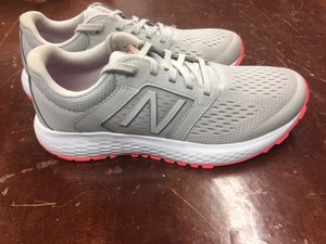 new balance women's 520 running shoe
