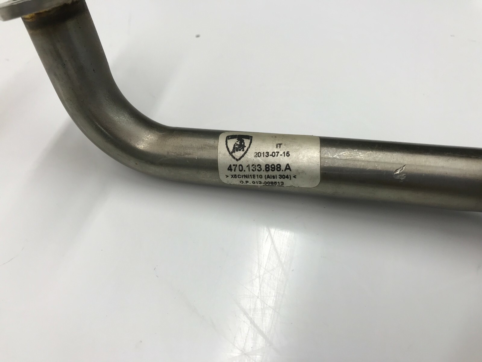 LAMBORGHINI AVENTADOR PASSENGER RH SECONDARY AIR EGR TUBE VALVE OEM 470133898A