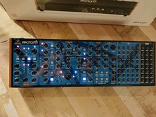 Behringer Proton Analogsynthesizer